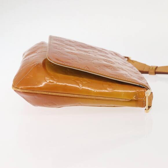 LOUIS VUITTON Monogram Vernis Thompson Street Bag Beige M91301 - Picture 4 of 13